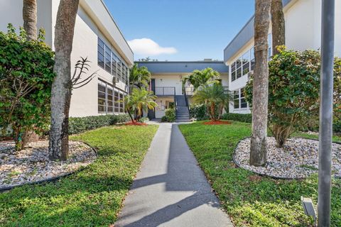 492 Piedmont Delray Beach FL 33484