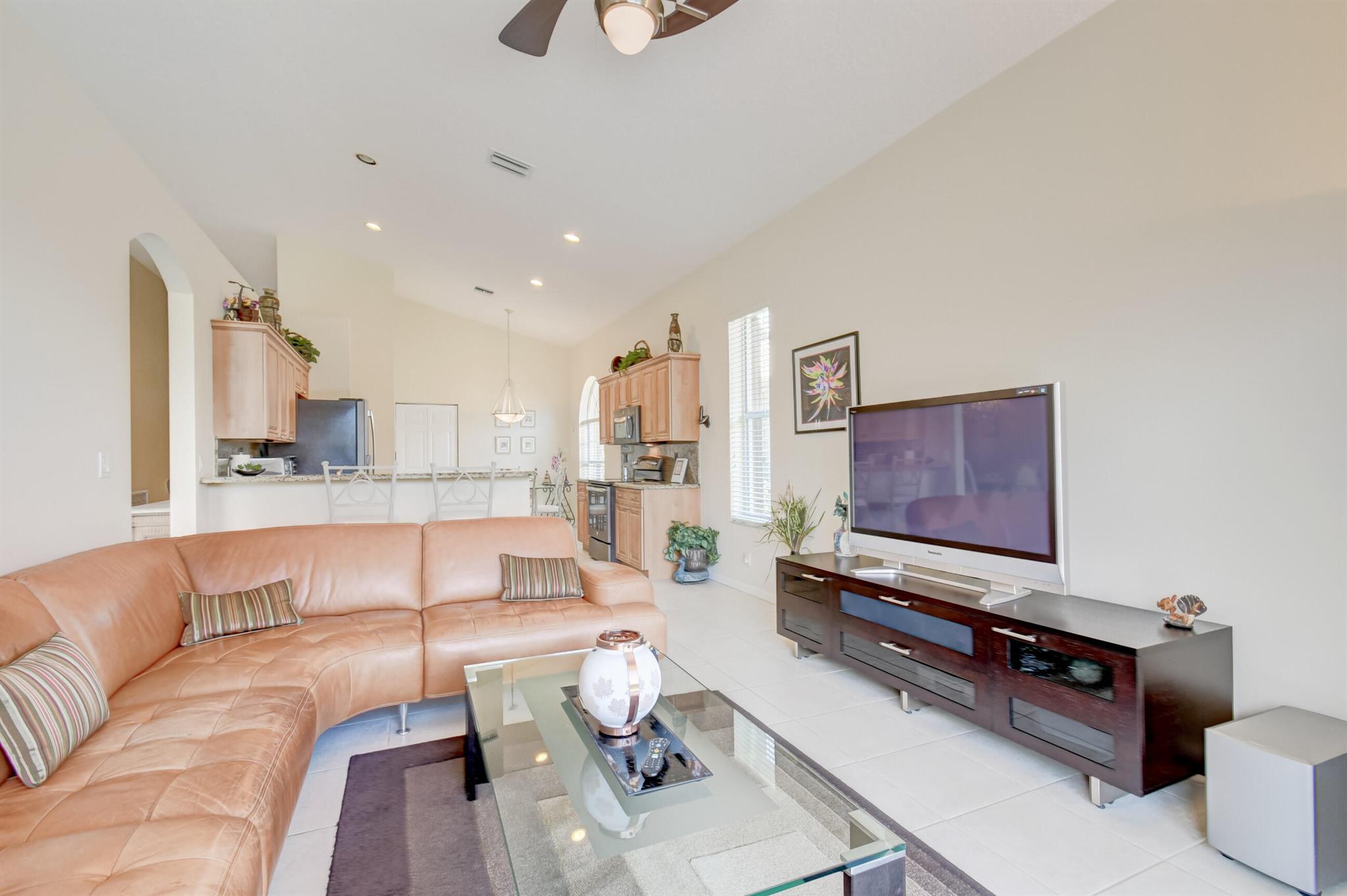 PALLADIUM TWIN LAKES - Residential