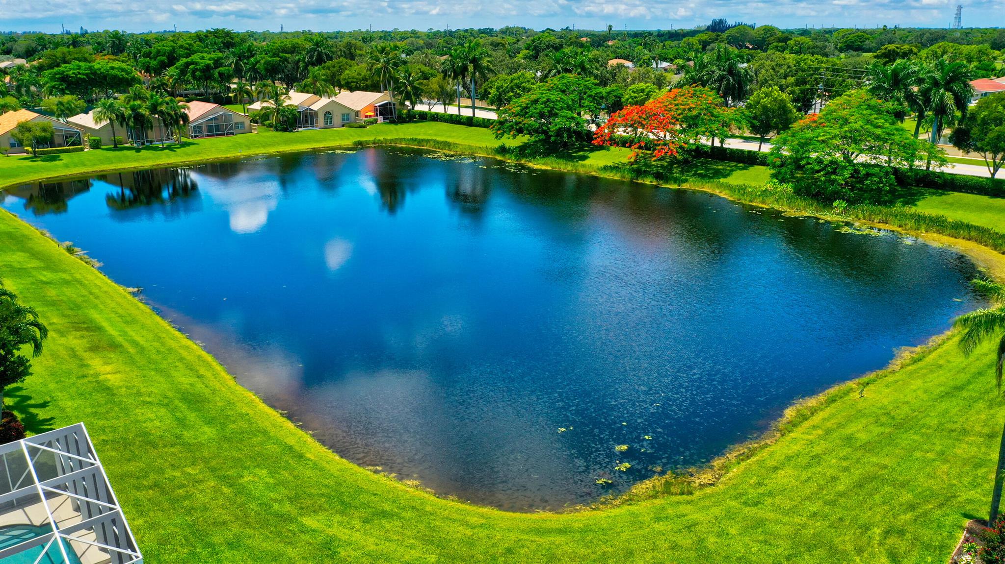 PALLADIUM TWIN LAKES - Residential