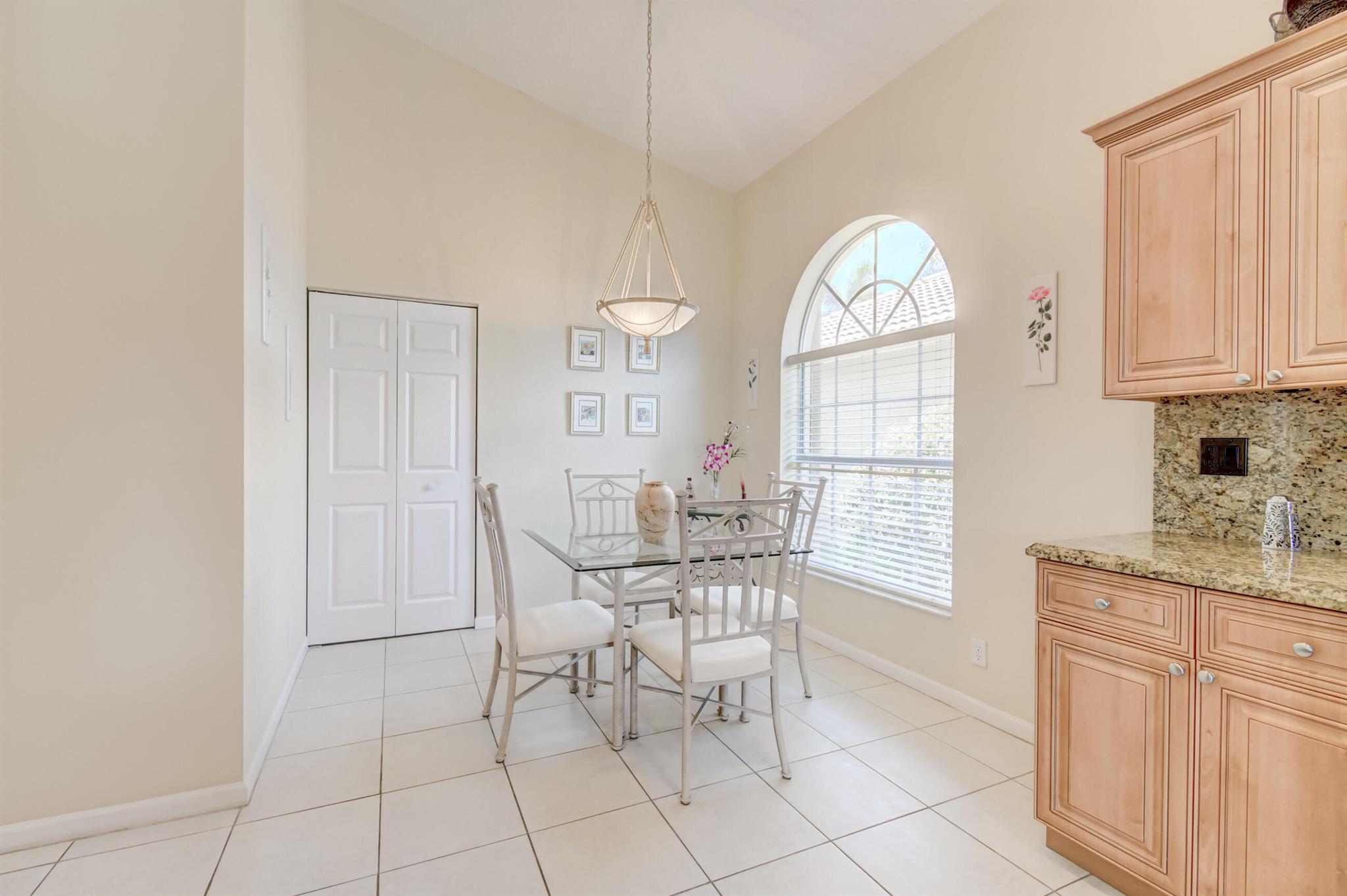 PALLADIUM TWIN LAKES - Residential