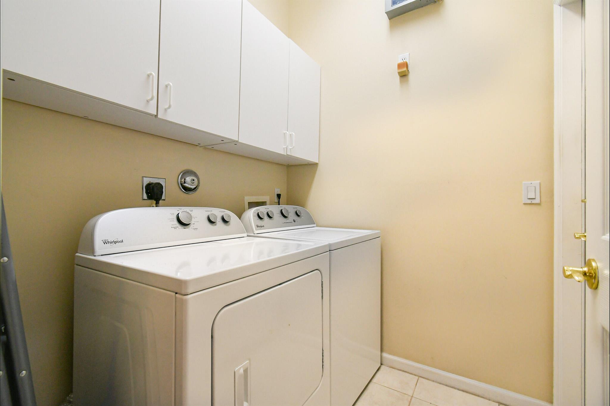 PALLADIUM TWIN LAKES - Residential