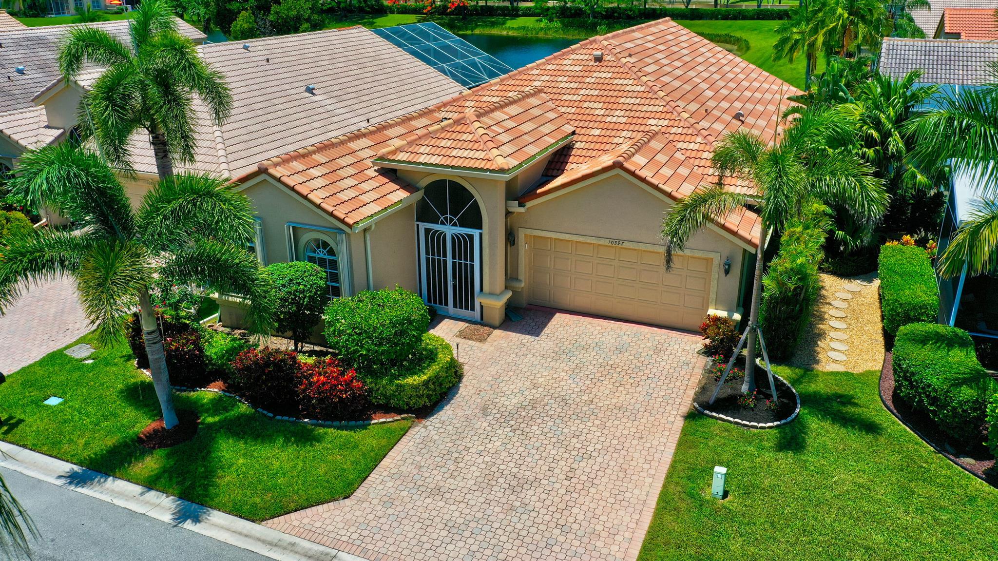 PALLADIUM TWIN LAKES - Residential