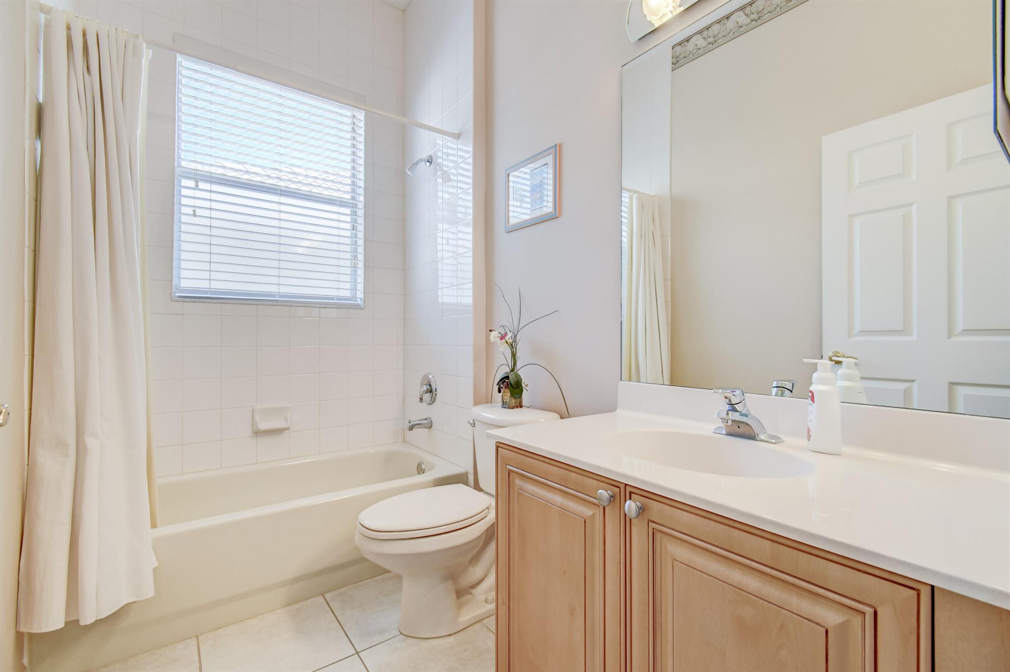 PALLADIUM TWIN LAKES - Residential