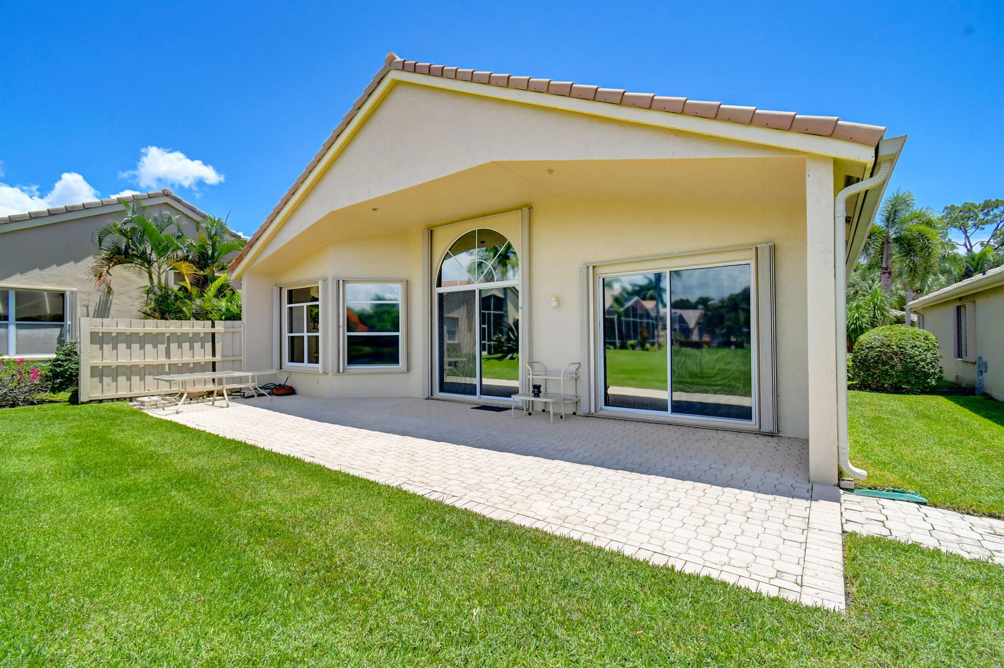 PALLADIUM TWIN LAKES - Residential