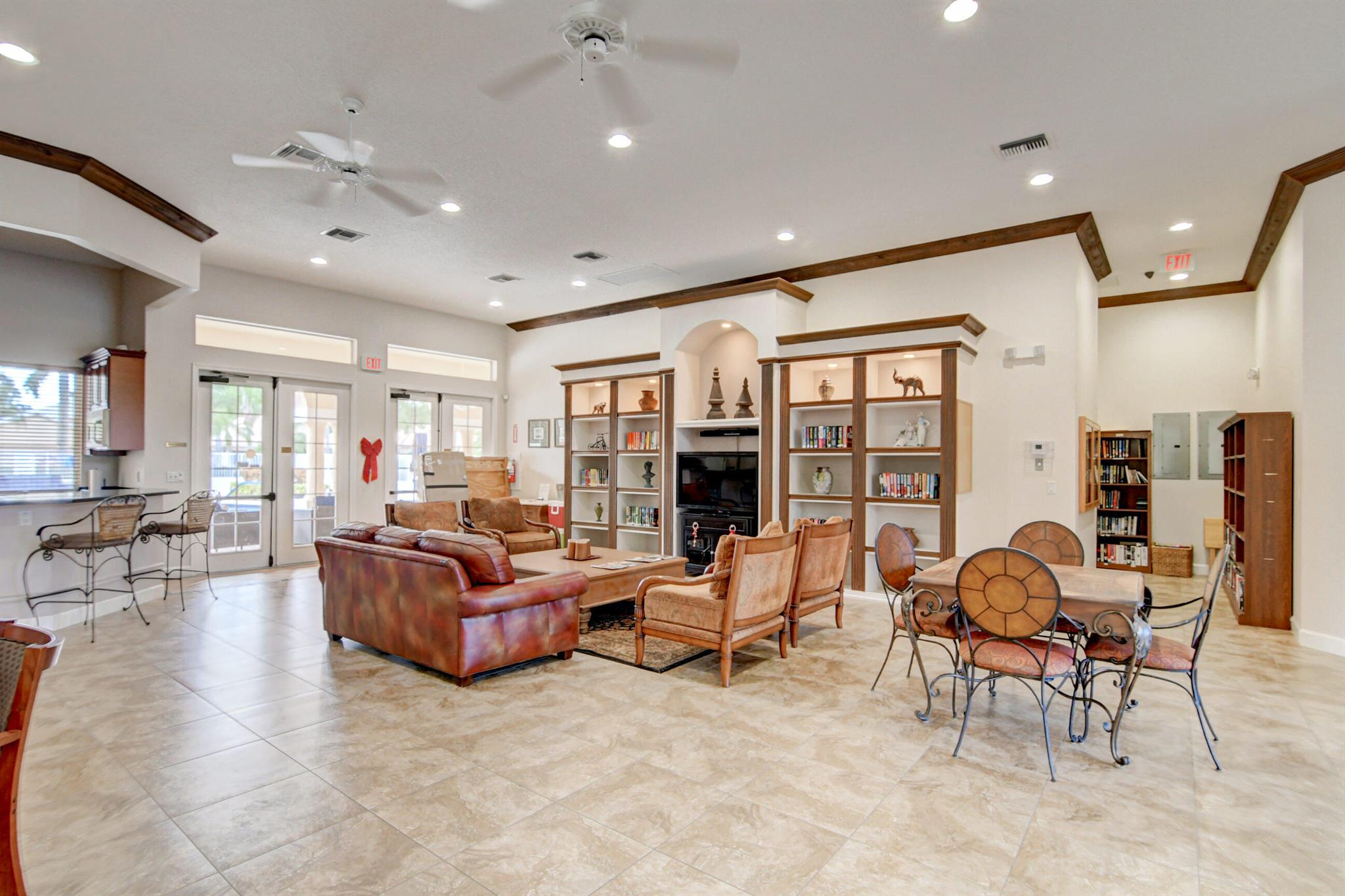 PALLADIUM TWIN LAKES - Residential