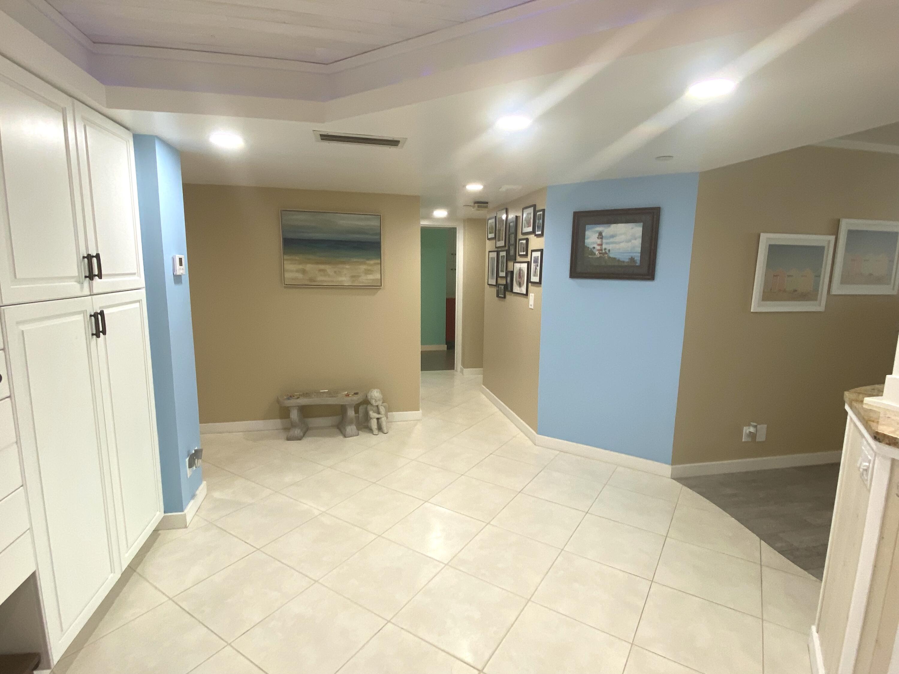 BARCLAY BEACH CLUB PHASE 1, A CONDOMINIUM - Residential