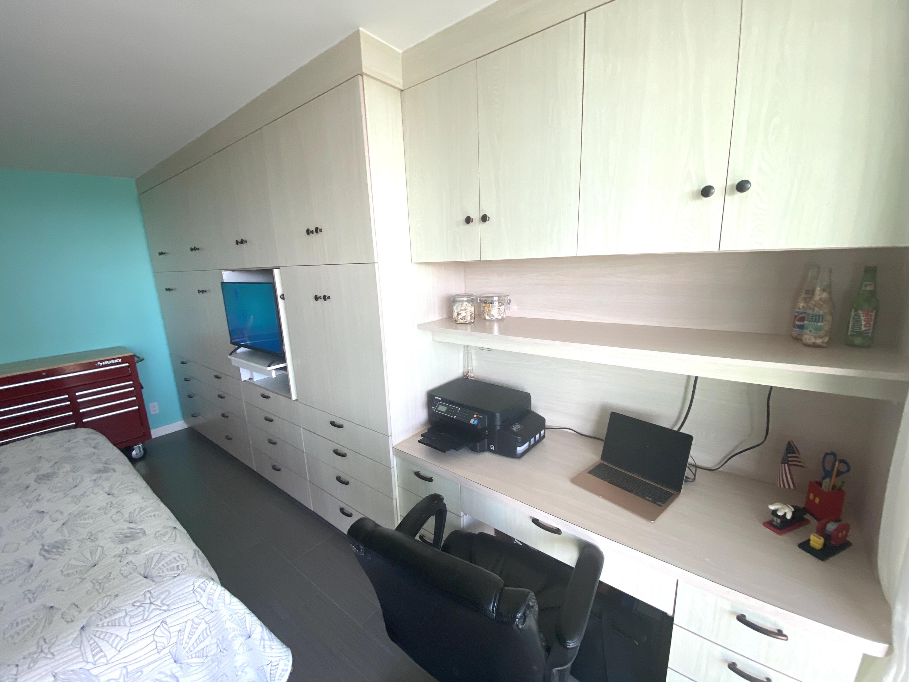 BARCLAY BEACH CLUB PHASE 1, A CONDOMINIUM - Residential