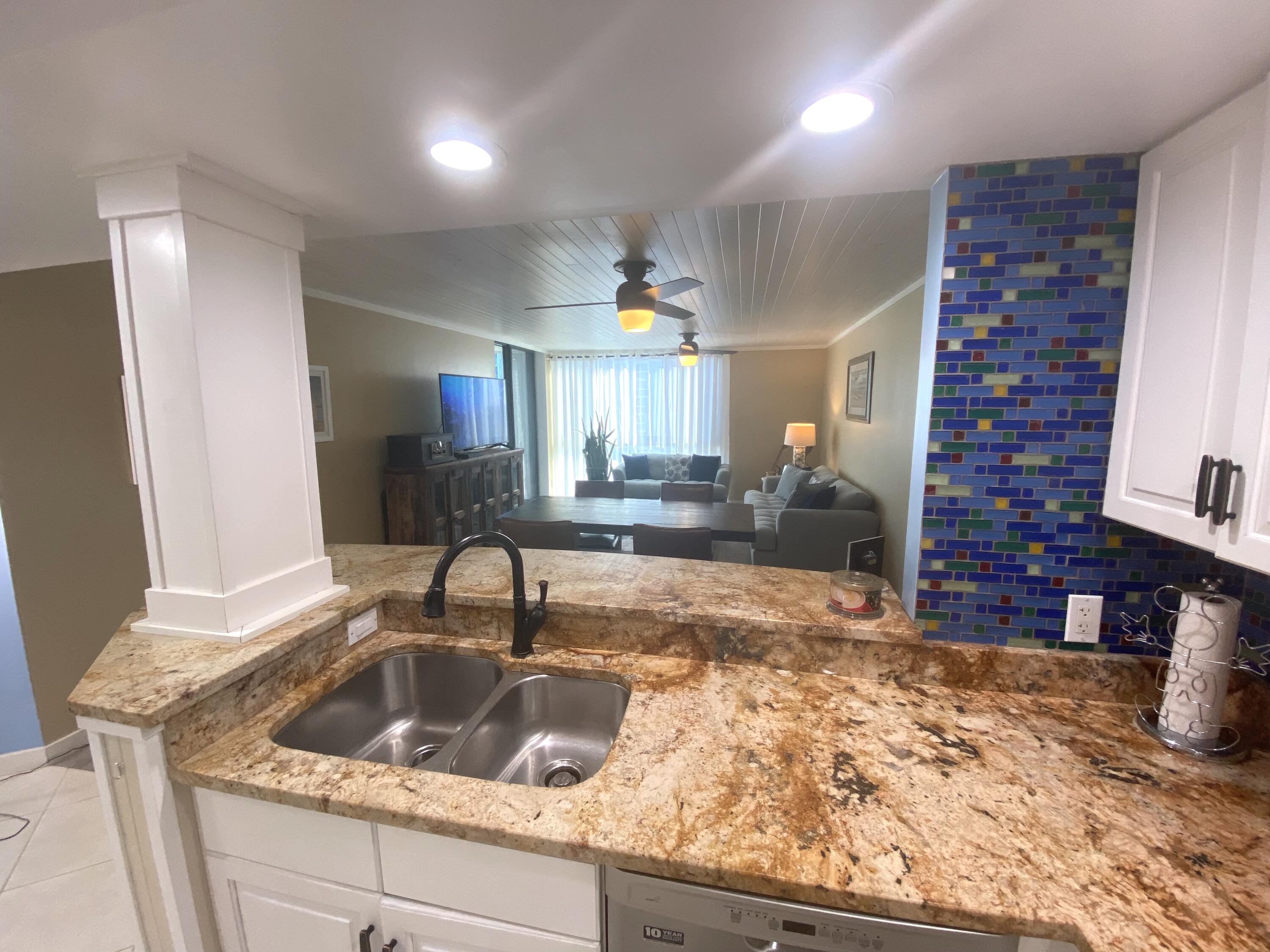 BARCLAY BEACH CLUB PHASE 1, A CONDOMINIUM - Residential