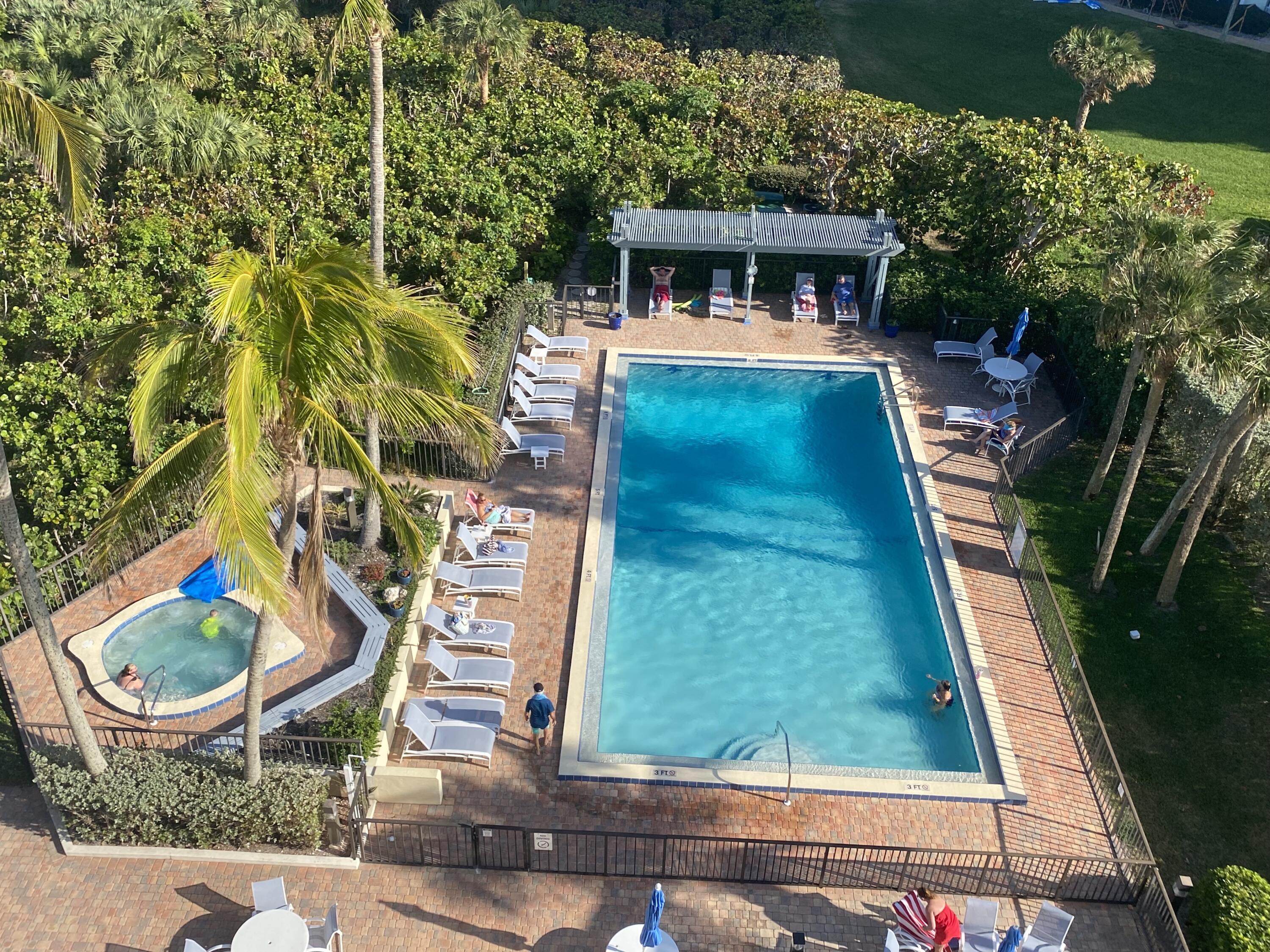 BARCLAY BEACH CLUB PHASE 1, A CONDOMINIUM - Residential