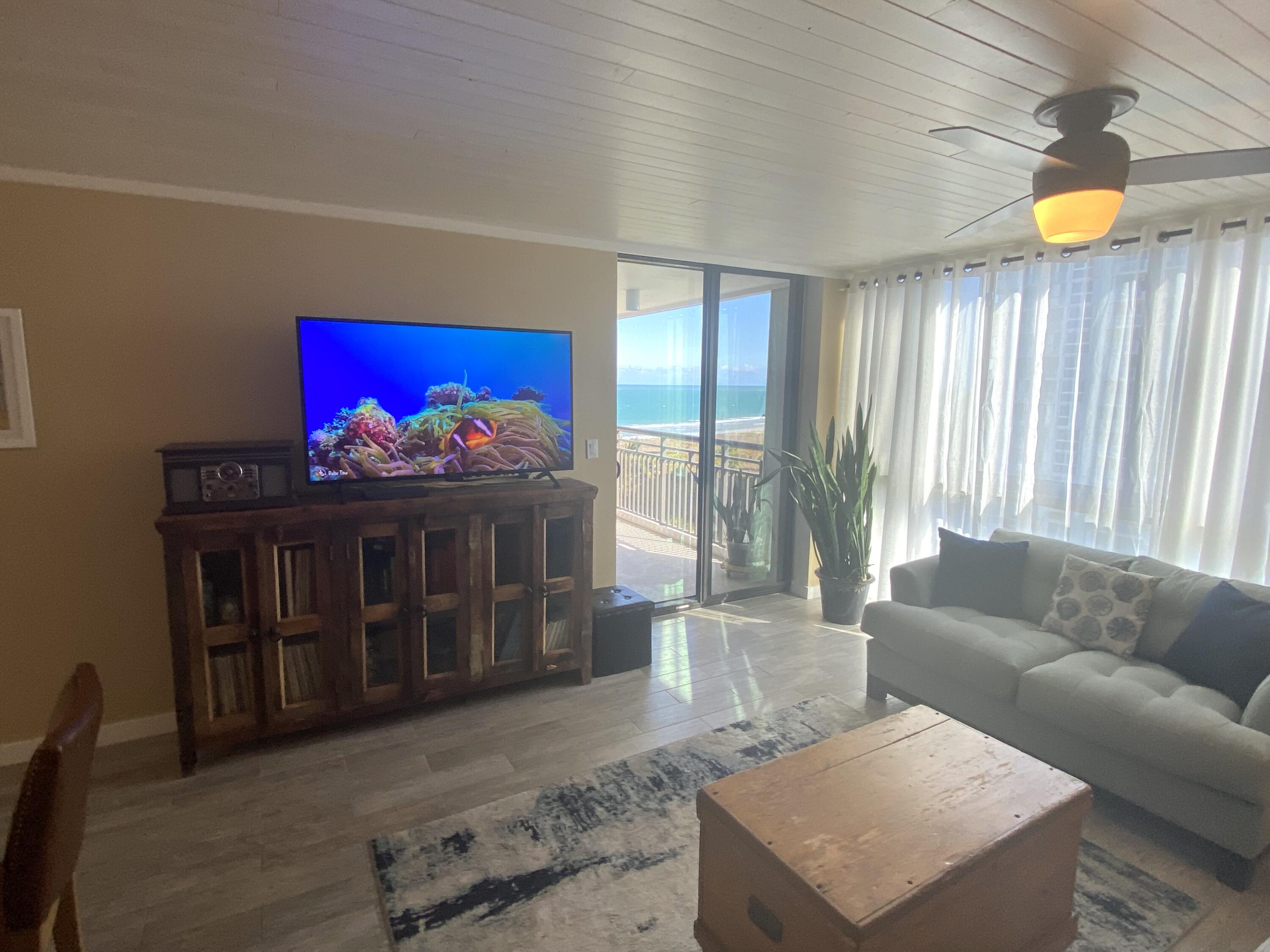 BARCLAY BEACH CLUB PHASE 1, A CONDOMINIUM - Residential