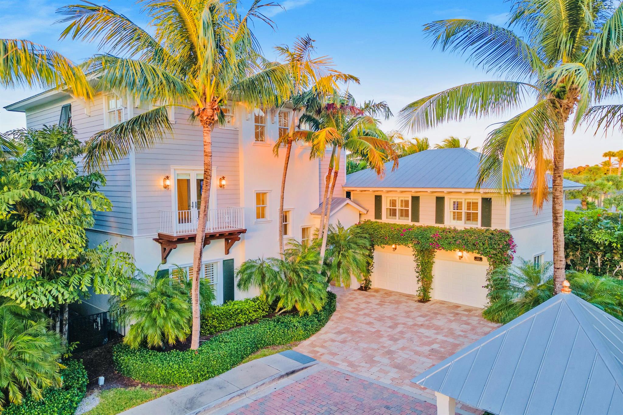 BEACHWALK - Residential Lease