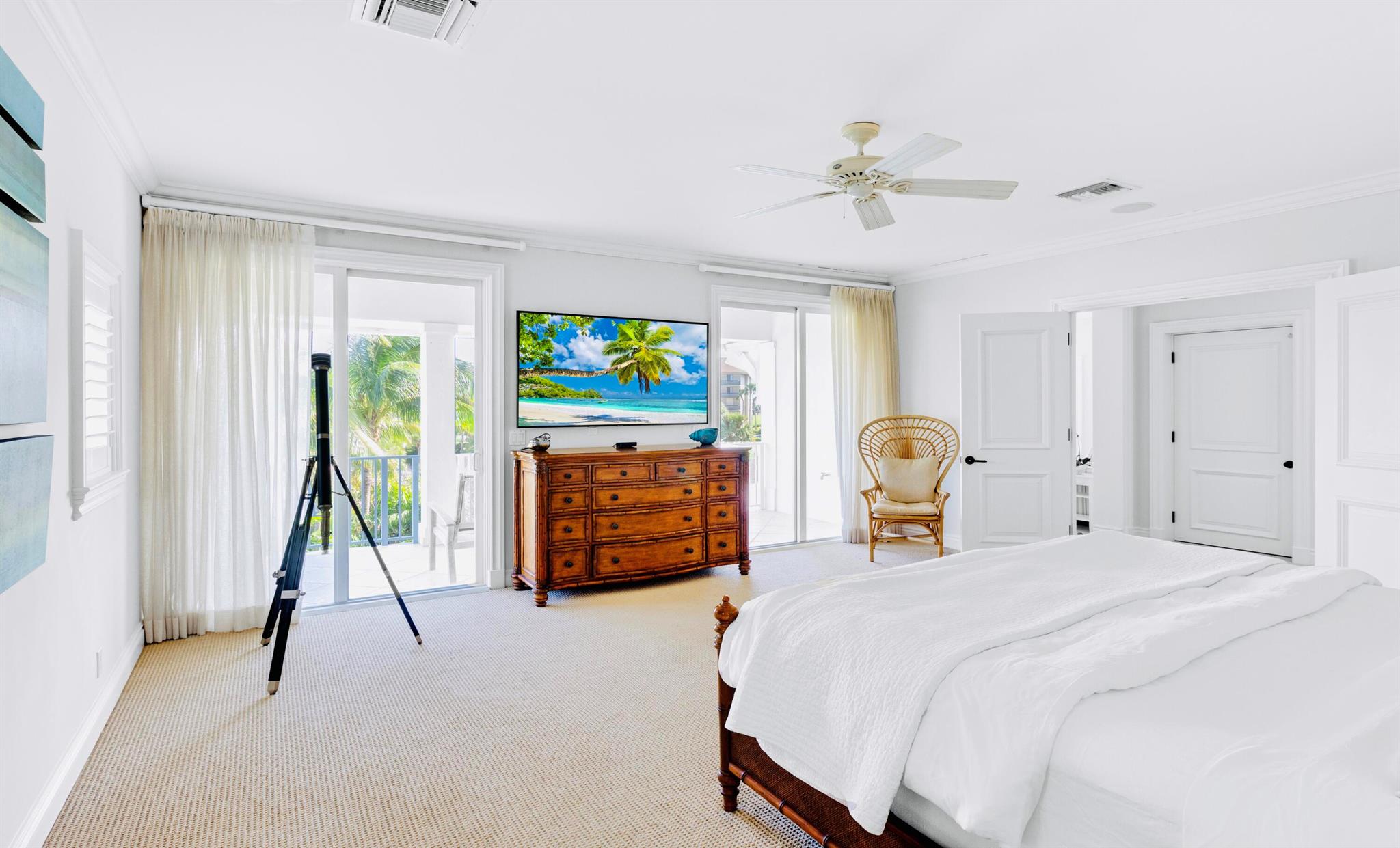 BEACHWALK - Residential Lease