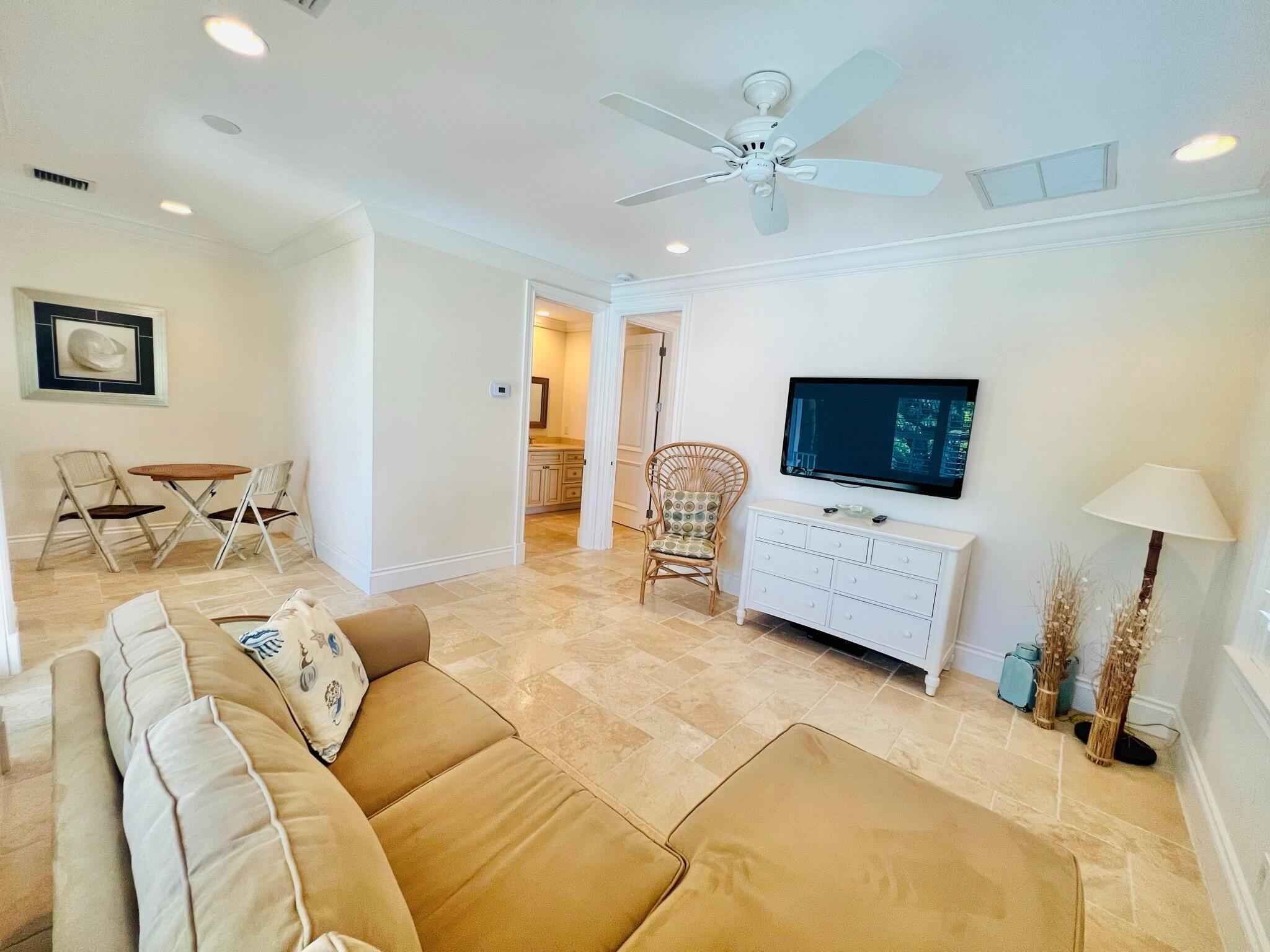 BEACHWALK - Residential Lease