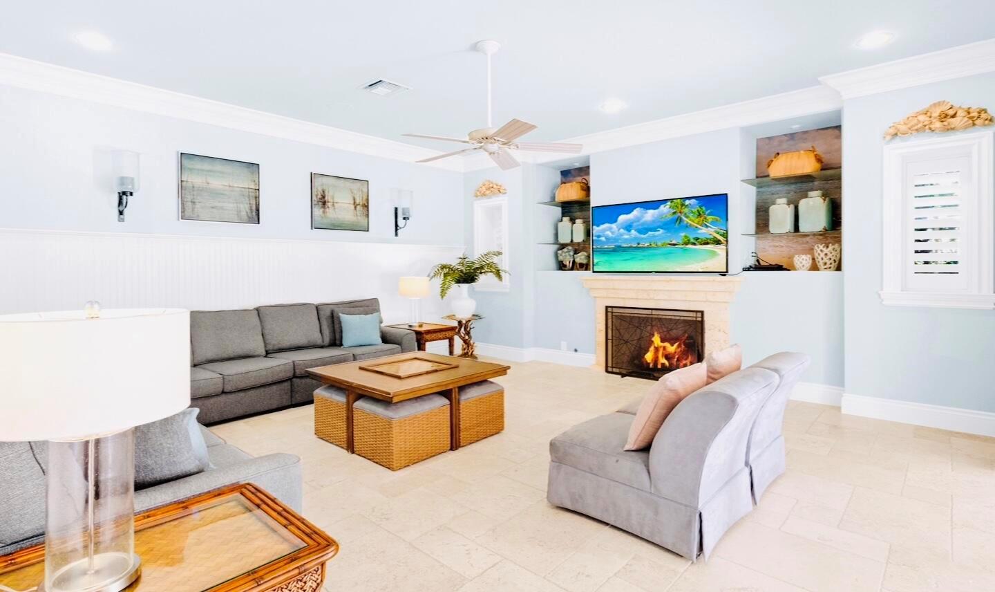 BEACHWALK - Residential Lease