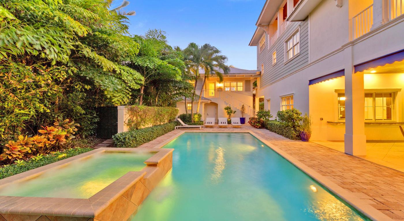 BEACHWALK - Residential Lease