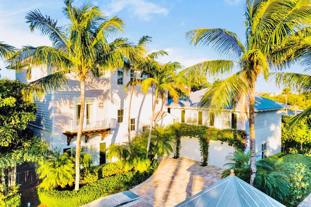 Photo of 111 Beachwalk Lane, Jupiter, FL 33477 (MLS # R11139383)