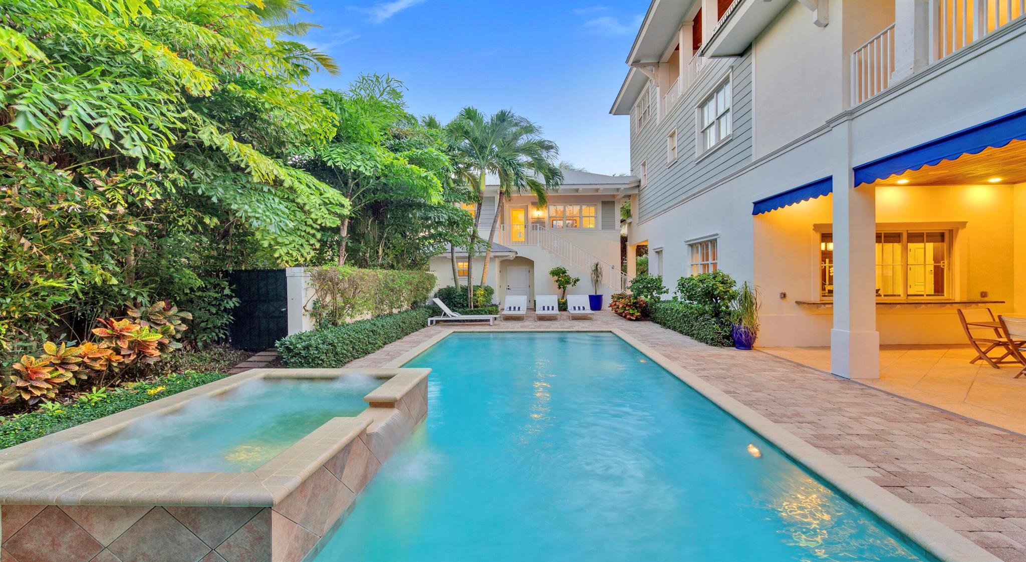 BEACHWALK - Residential Lease