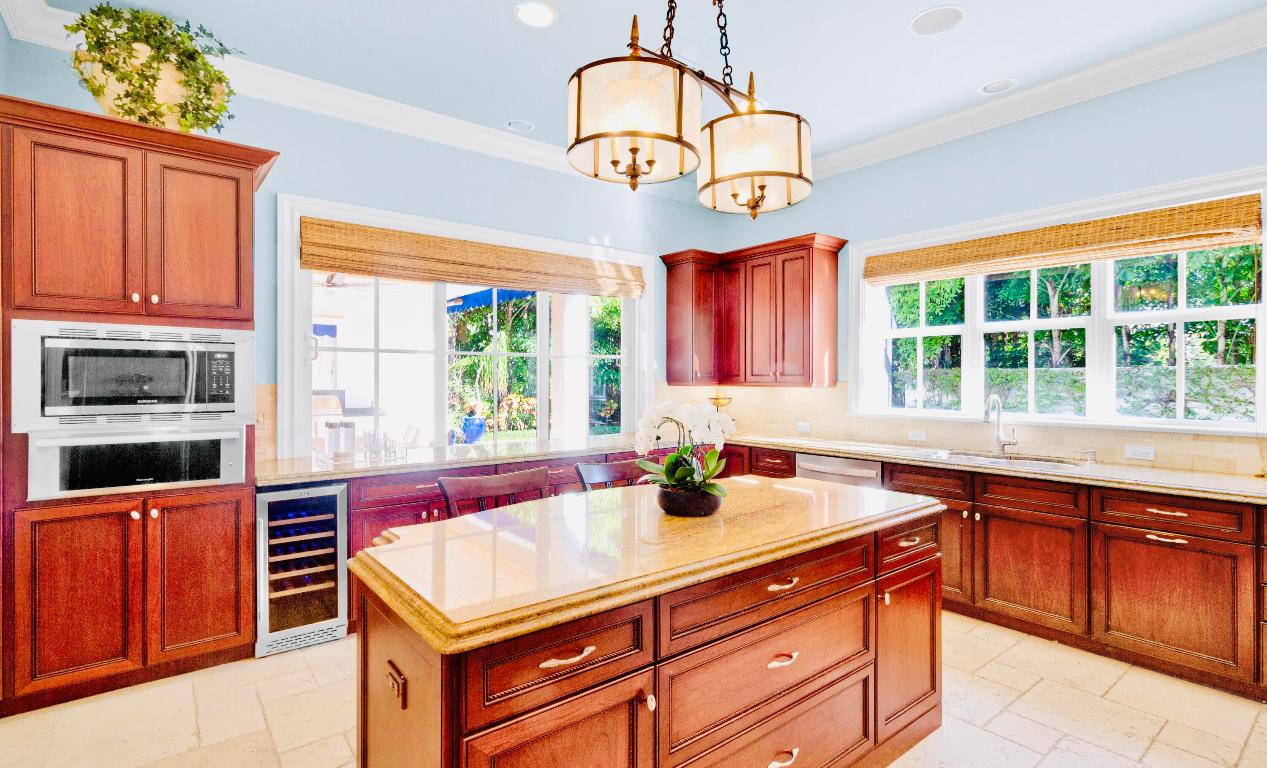 BEACHWALK - Residential Lease