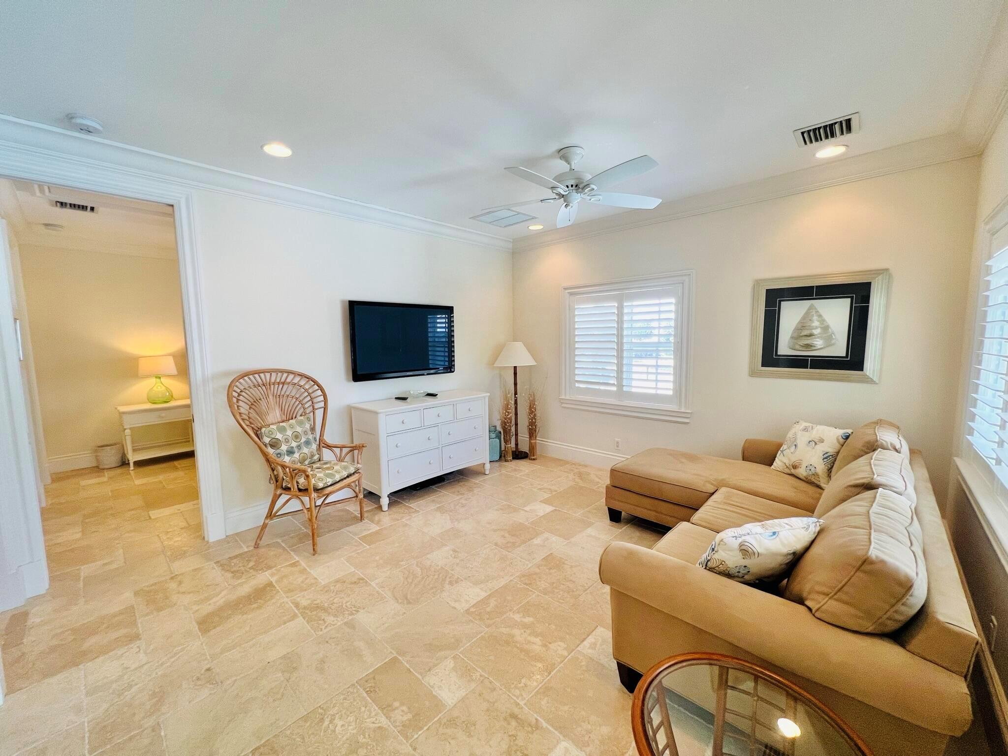 BEACHWALK - Residential Lease