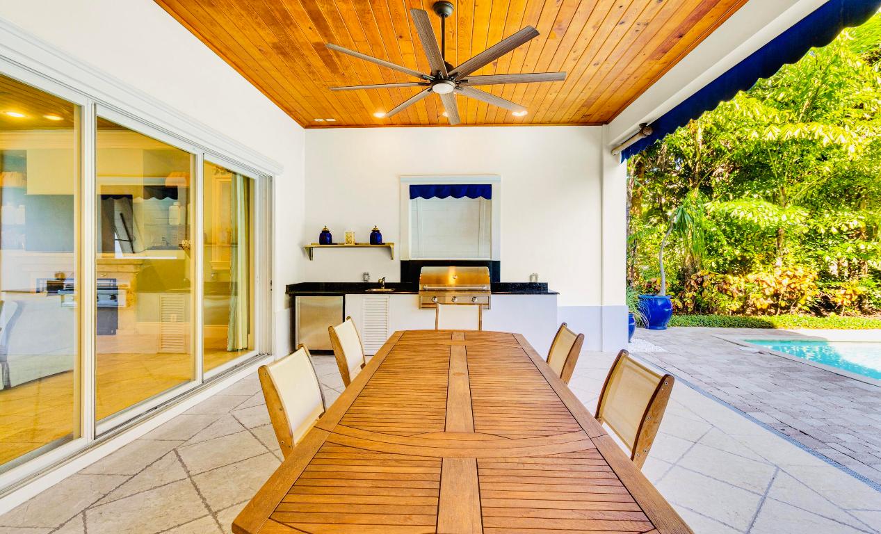 BEACHWALK - Residential Lease