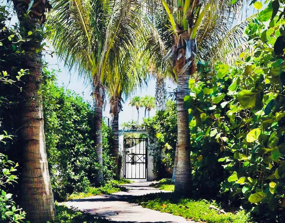 BEACHWALK - Residential Lease