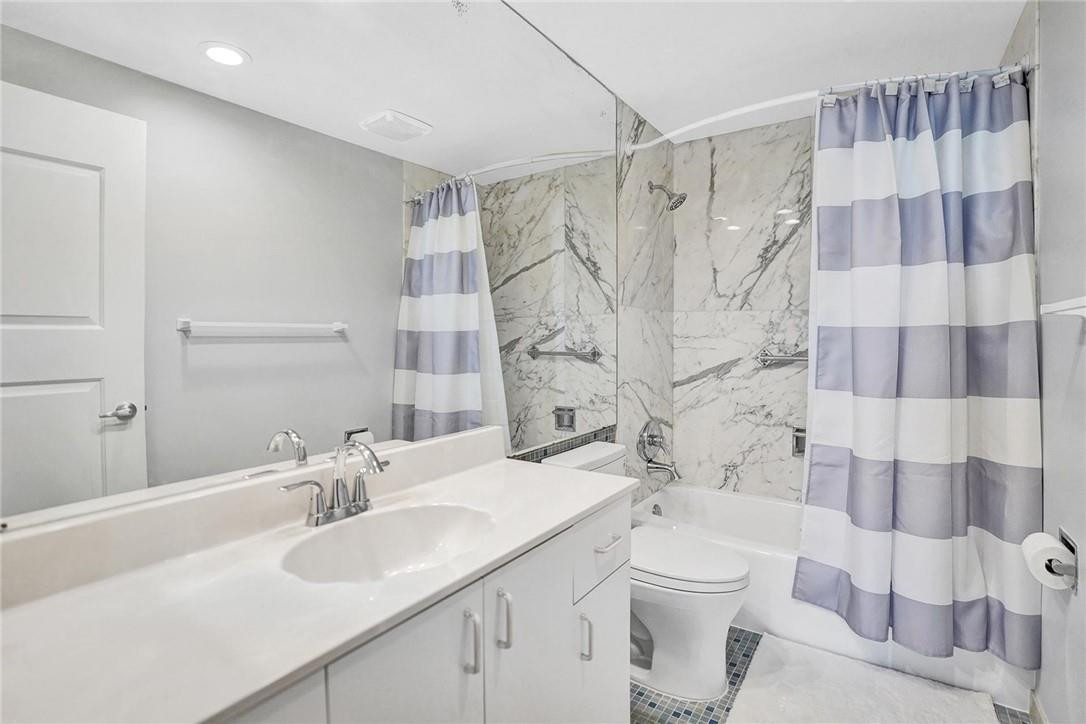 CORAL RIDGE TOWERS EAST - Residential