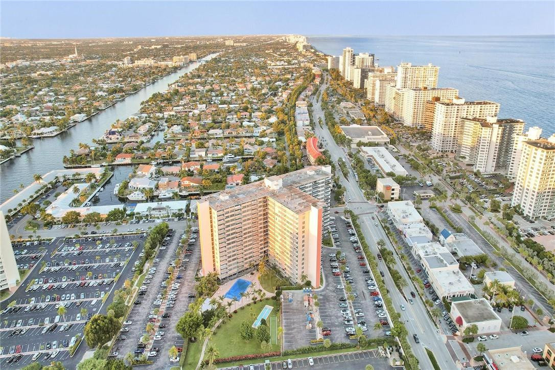 CORAL RIDGE TOWERS EAST - Residential