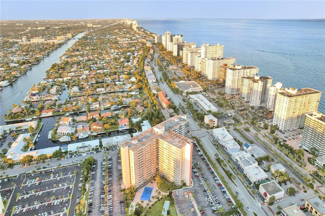 CORAL RIDGE TOWERS EAST - Residential