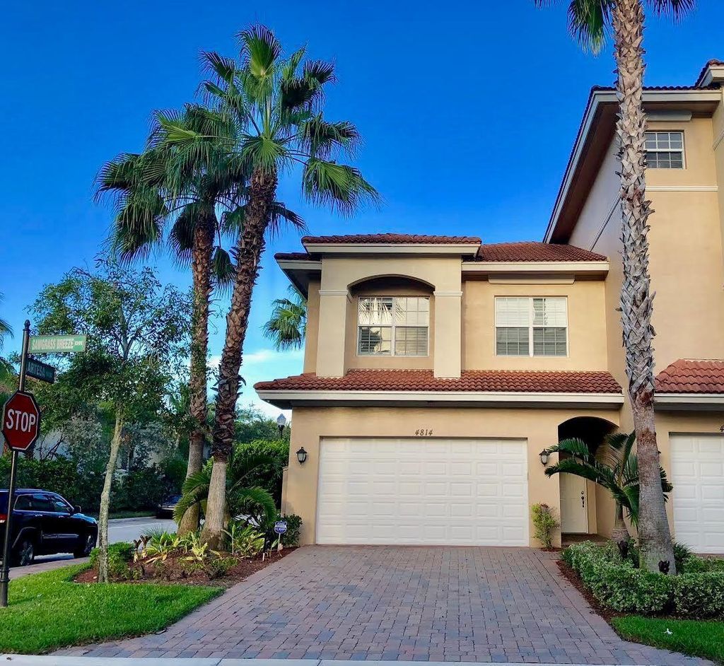 Photo of 4814 Sawgrass Breeze Drive, Palm Beach Gardens, FL 33418 (MLS # R11095622)