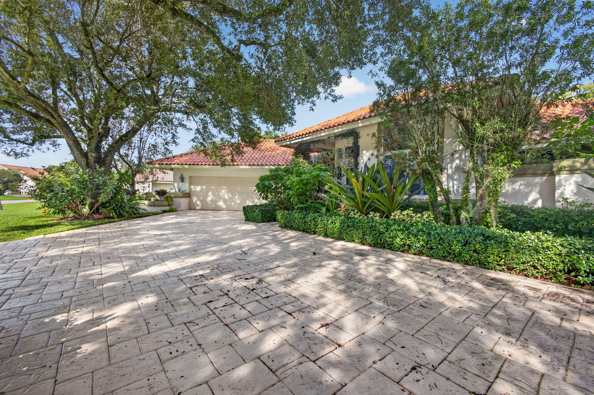 43 DUNBAR Road