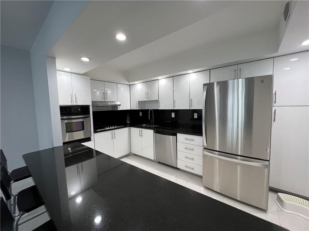 19380 Collins Avenue 615