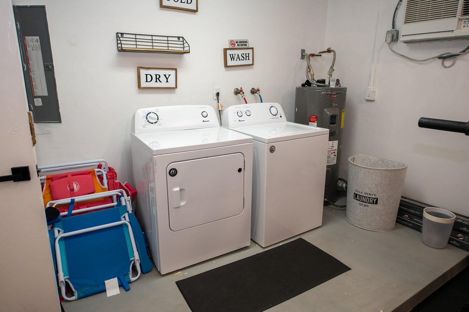 Hollywood Hills 6-22 B - Residential Lease