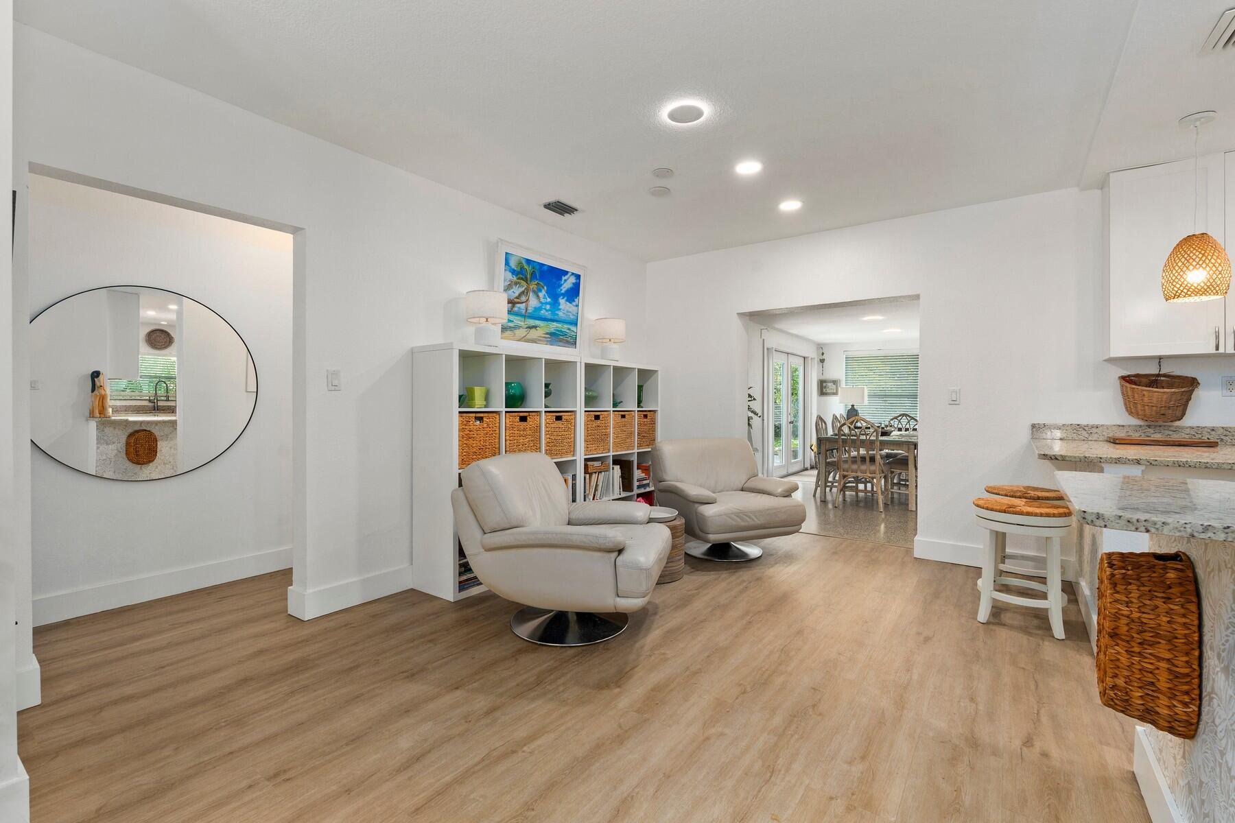 OAKLAND PARK - Residential