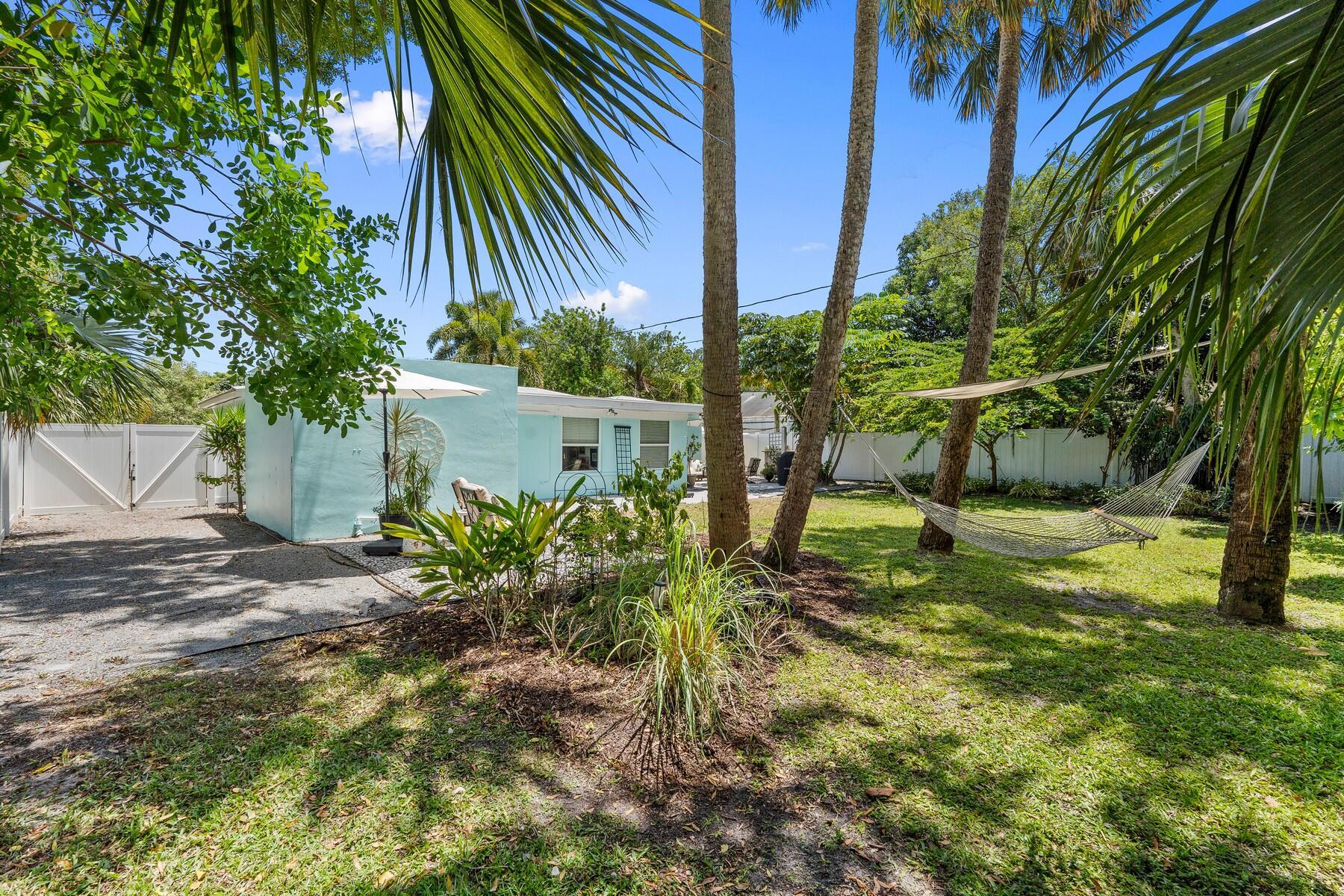 OAKLAND PARK - Residential