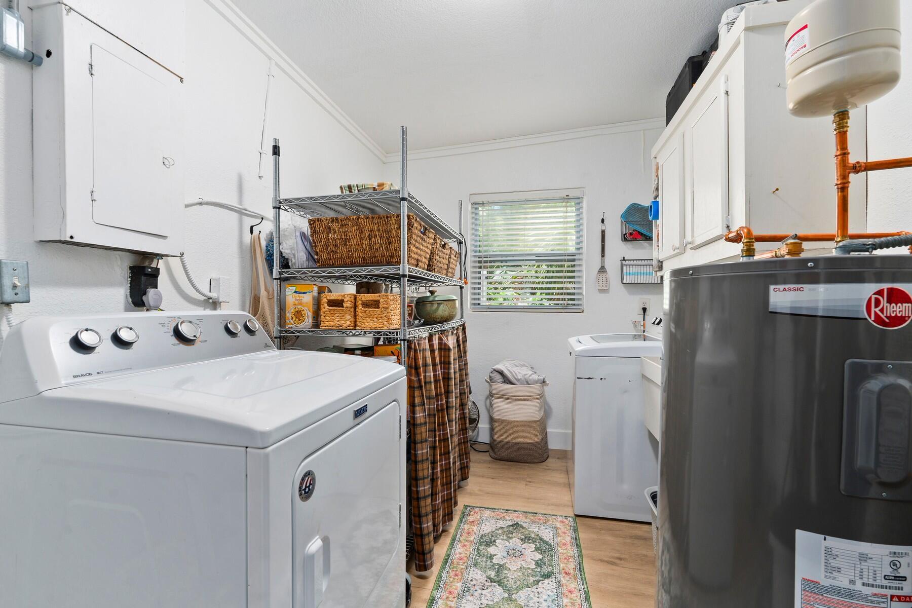 OAKLAND PARK - Residential