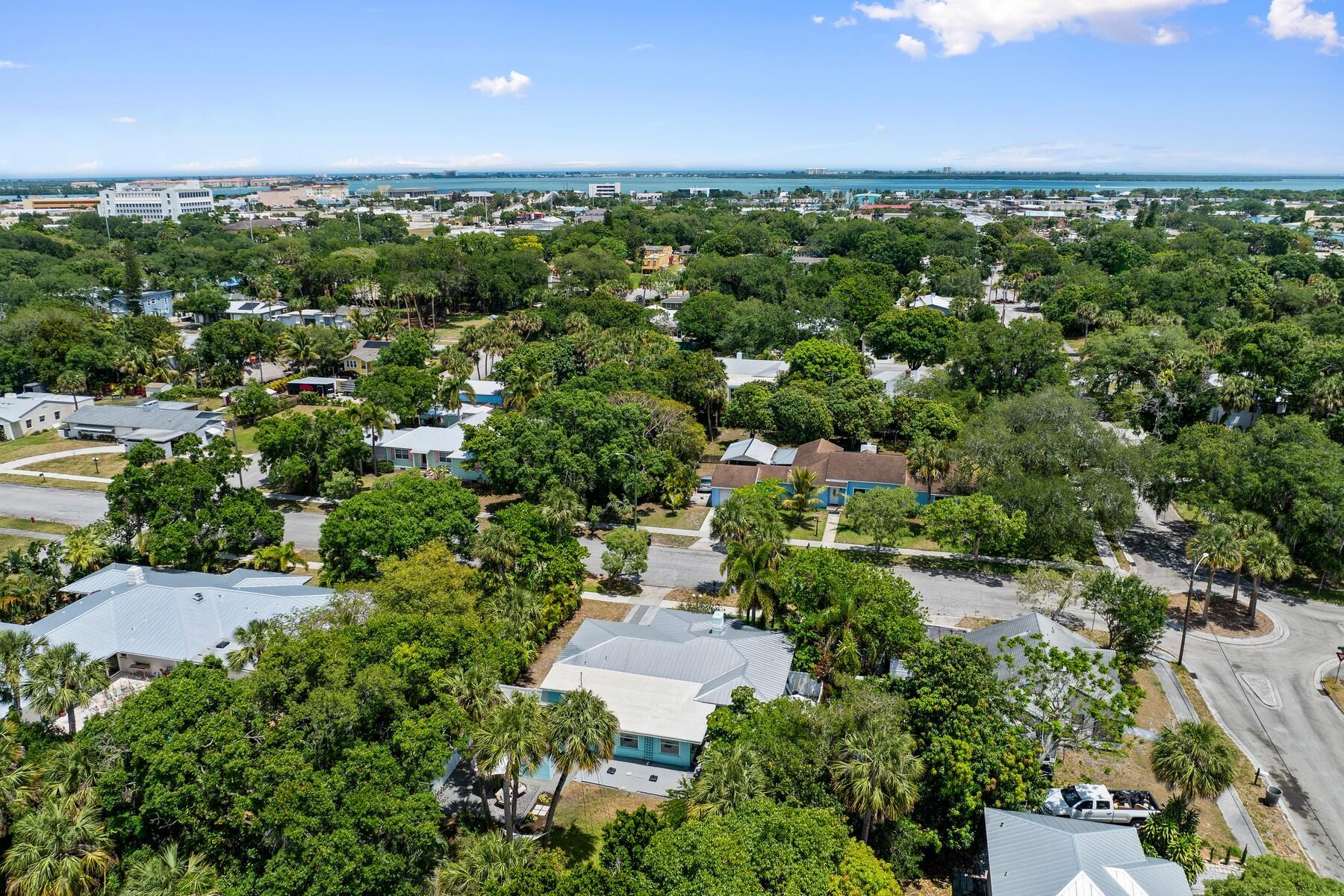 OAKLAND PARK - Residential