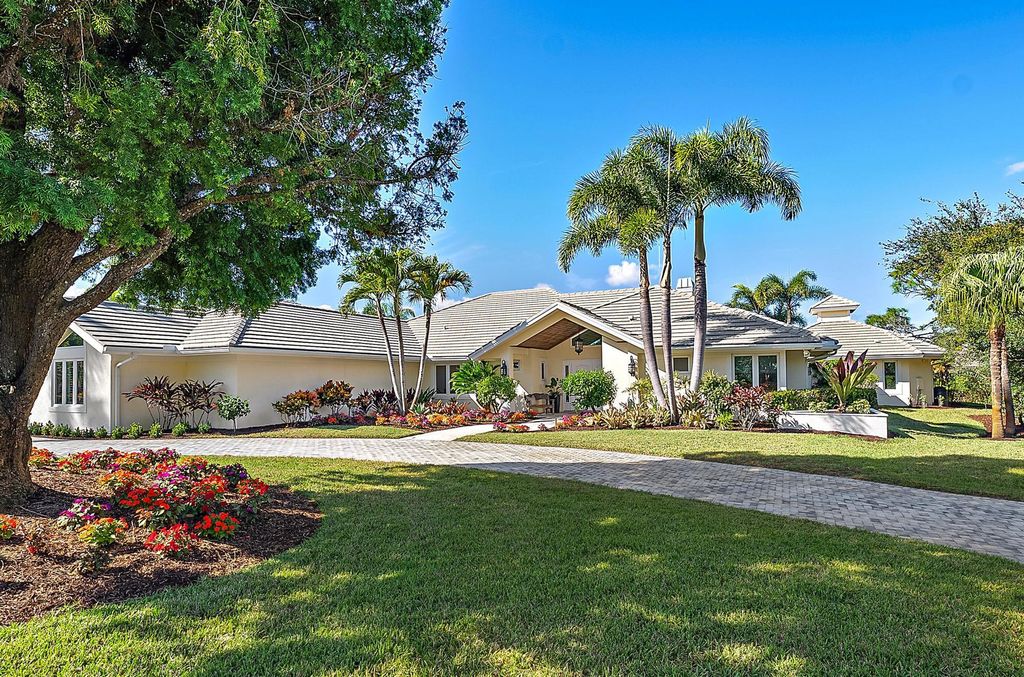 Photo of 2500 NW Hollyberry Lane, Palm City, FL 34990 (MLS # R11143094)