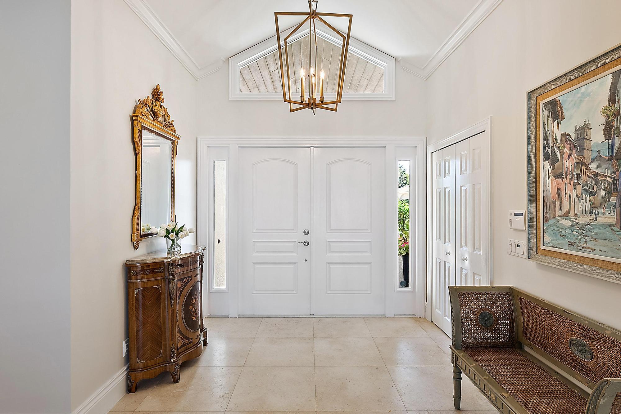 2500 NW Hollyberry Lane