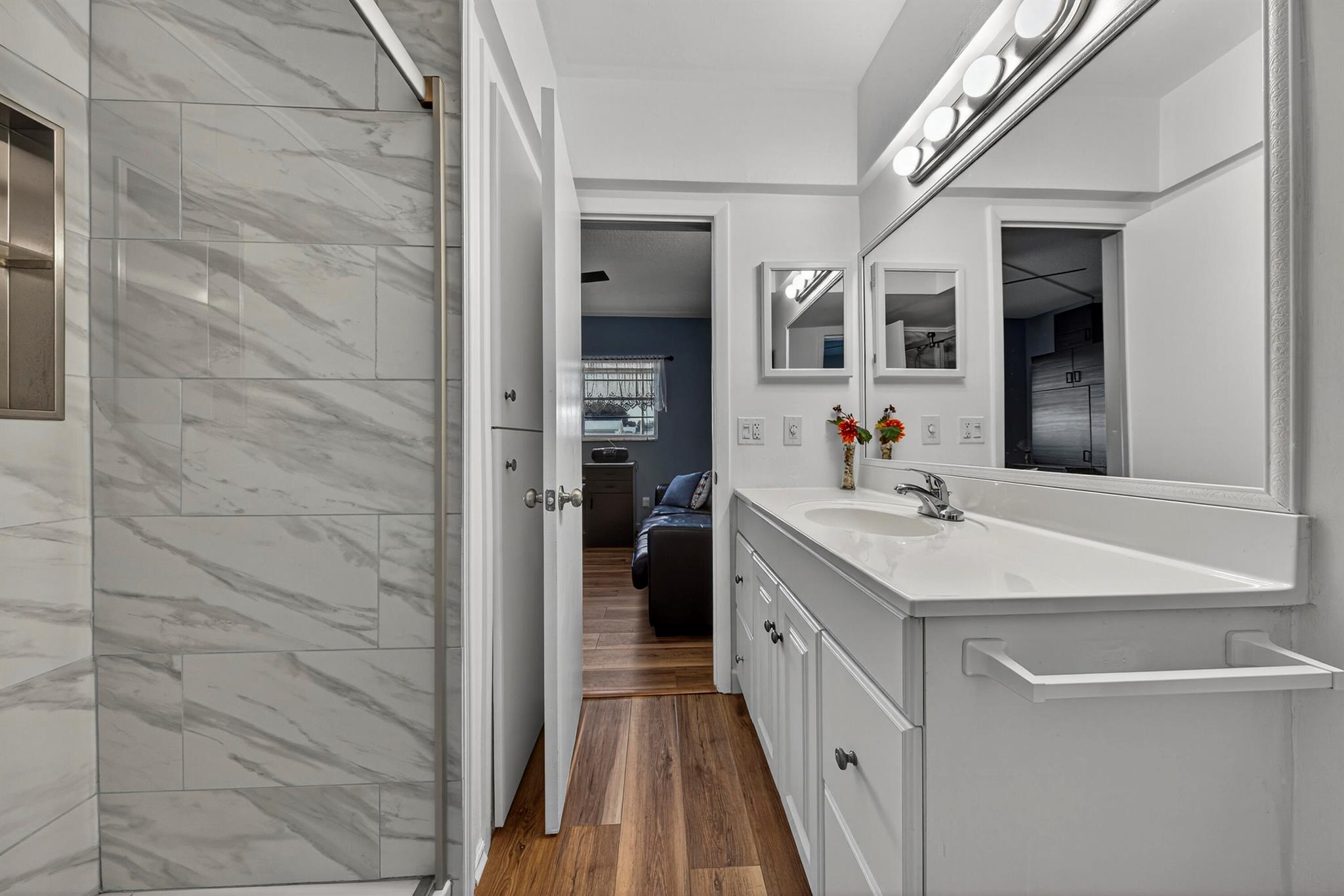 Leisureville - Residential