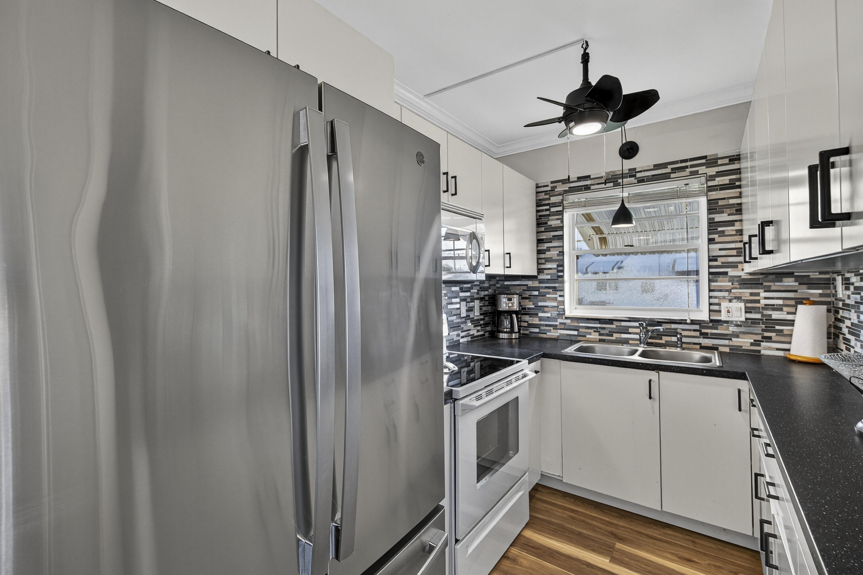 Leisureville - Residential