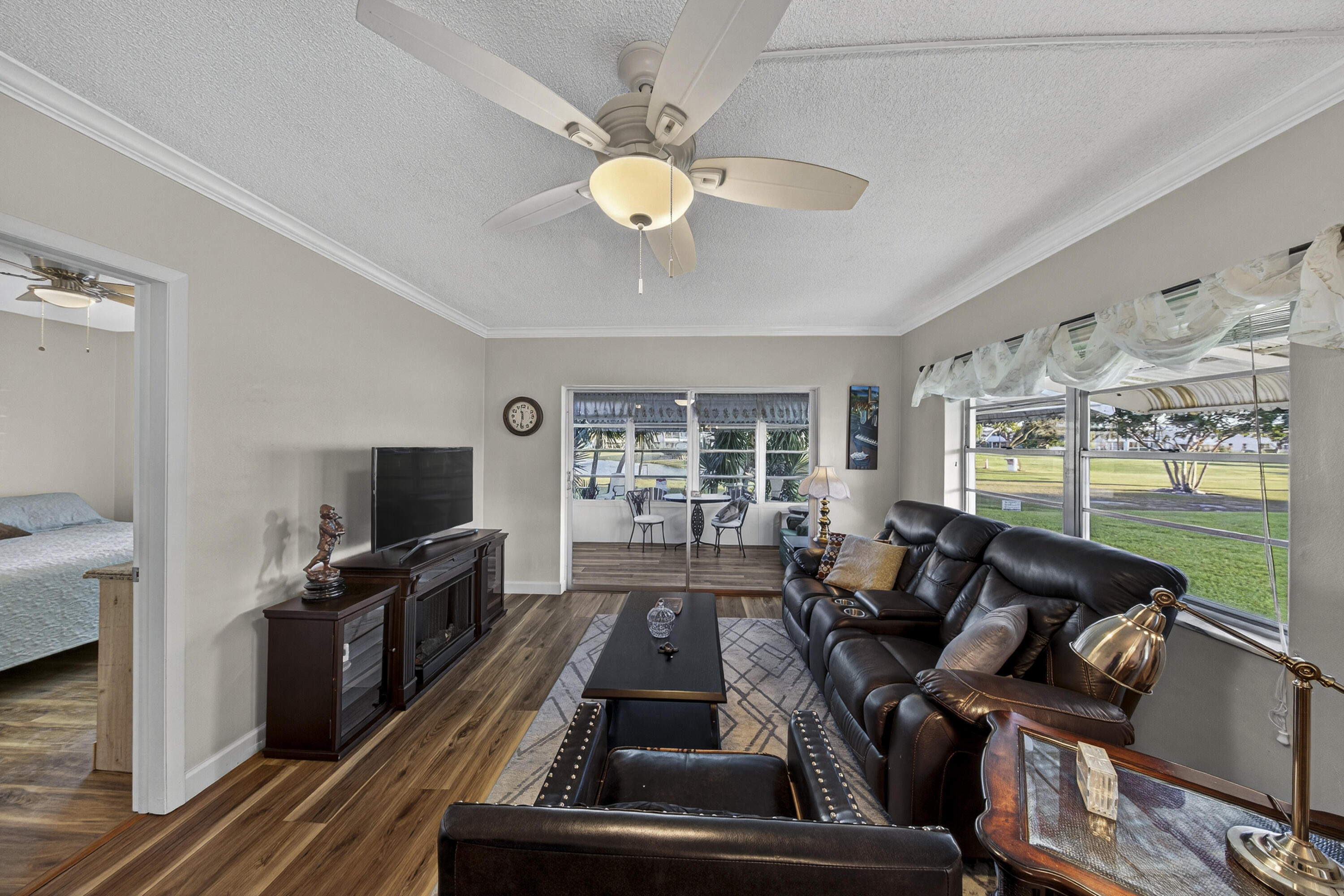 Leisureville - Residential