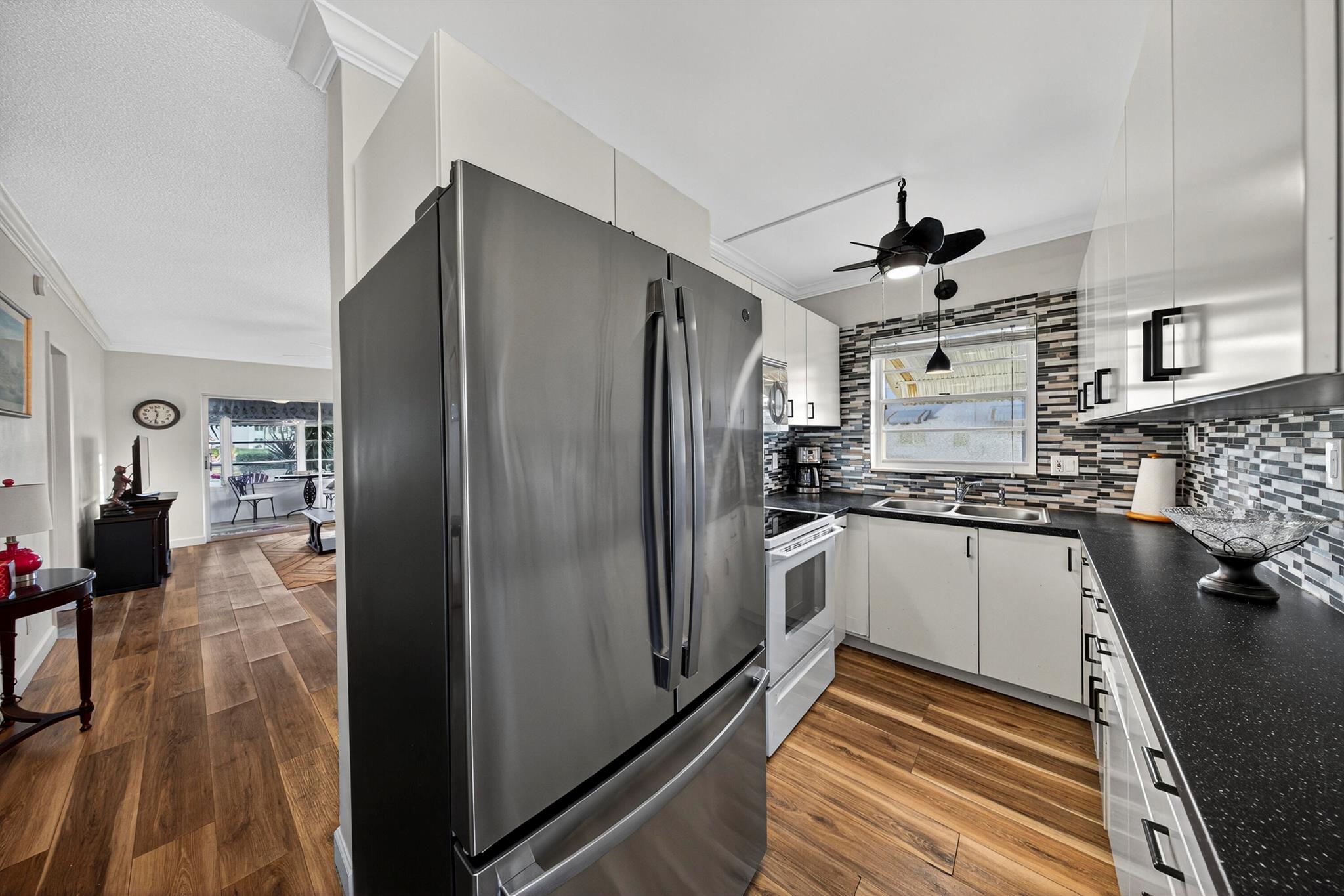 Leisureville - Residential