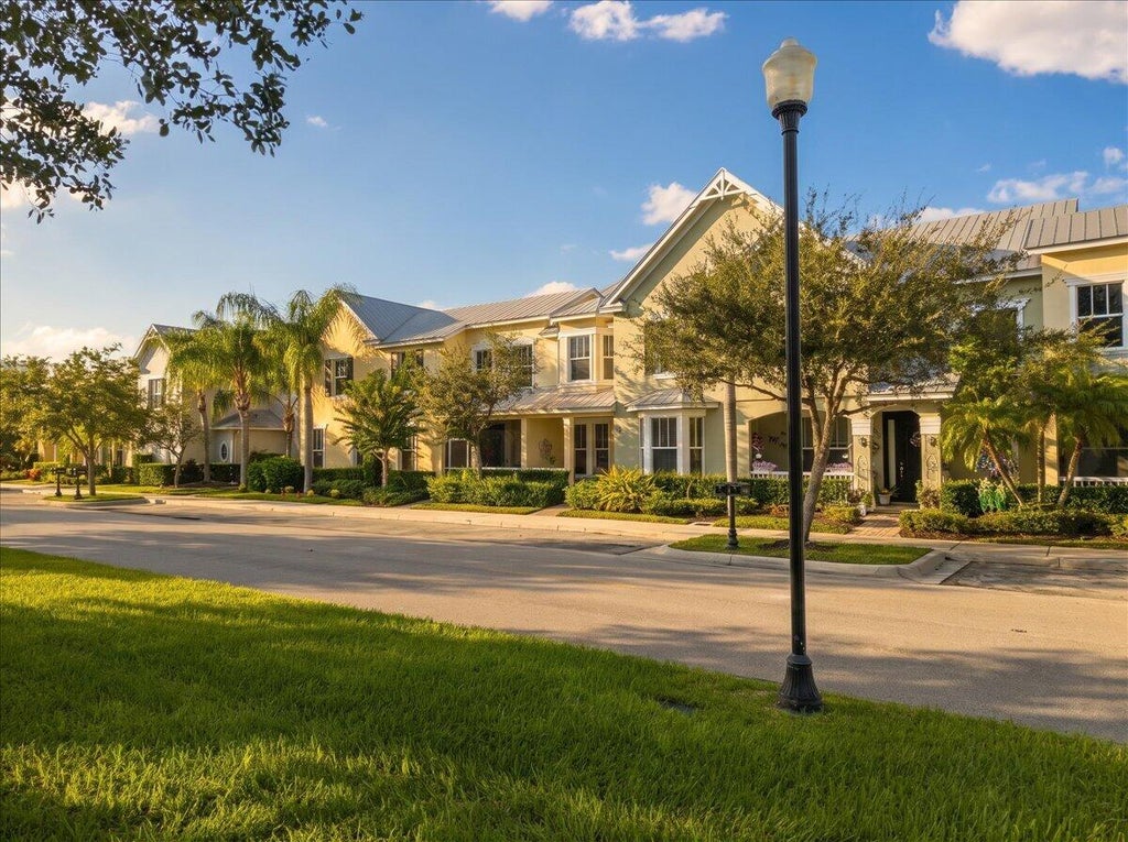 Photo of 10663 SW CAM Run, Port Saint Lucie, FL 34987 (MLS # B26079636)