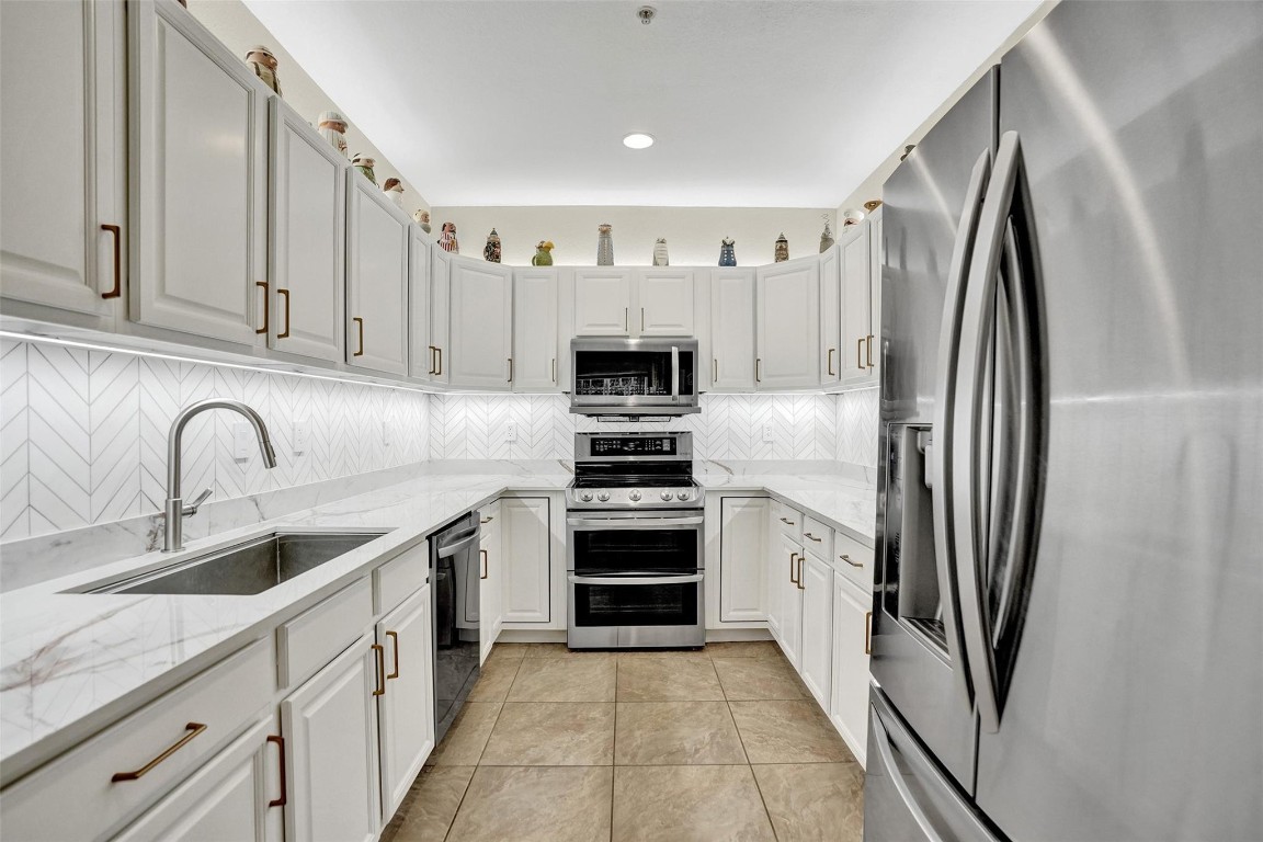 Amended Of Highland Estat - Residential Income