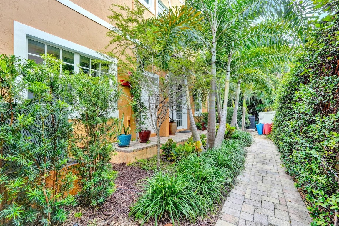 Amended Of Highland Estat - Residential Income