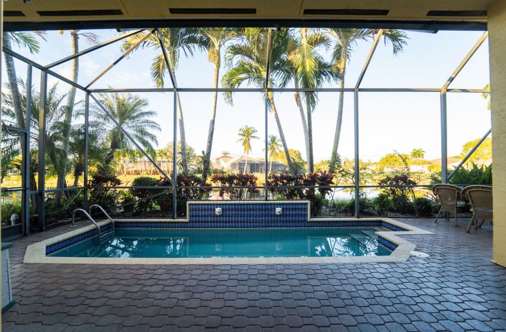 Photo of 8601 Via Grande E, Wellington, FL 33411 (MLS # R11156078)