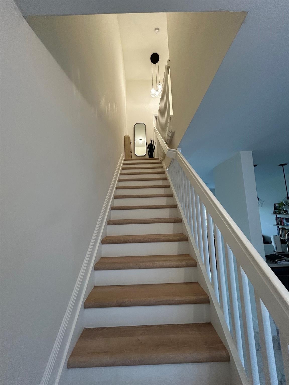 Nasher 159-42 B - Residential Lease