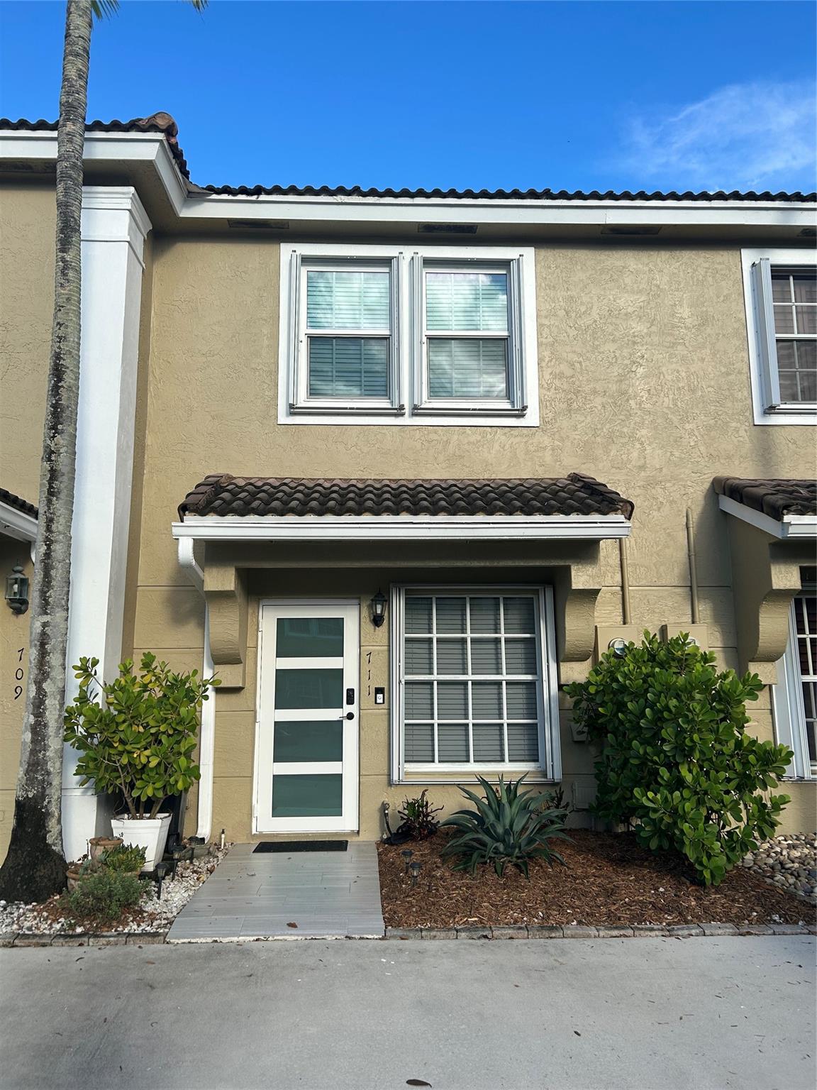 Nasher 159-42 B - Residential Lease