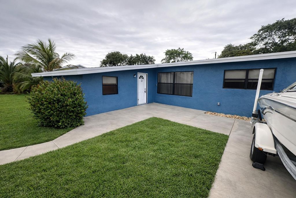 Photo of 2591 Myrica Road, West Palm Beach, FL 33406 (MLS # B26004294)