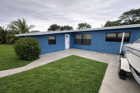 2591 Myrica Road West Palm Beach FL 33406